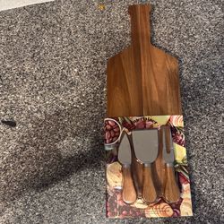 Cheese board and knife set