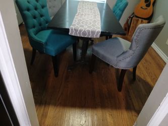 Gently used dinning room table