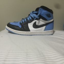 Jordan 1 High Unc Black Toe