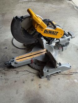 DeWalt Miter Saw