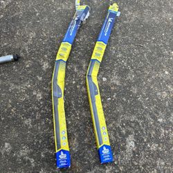 Wind Shield Wipers 