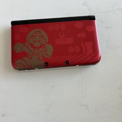 Limited Edition 3ds Mario Edition Comes With Mario Cart OBO 