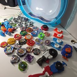 LARGE Beyblade Lot Collection Metal, Plastic Launchers with Stadium