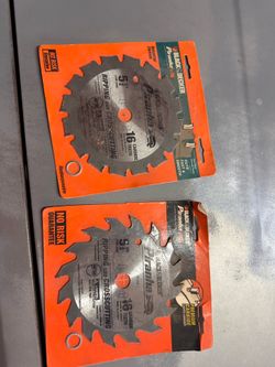 2 piranha saw blades new