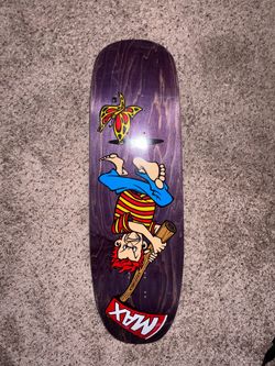 Skateboard deck