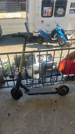 Electric scooter