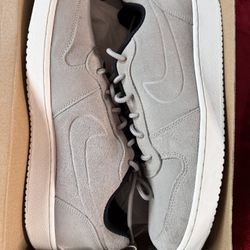 NIKE COURT BOROUGH LOW PREMIUM 