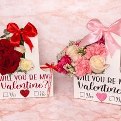 Valentine Flower Cup Holder