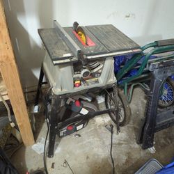 Table Saw Used Tree Times Pretty Much New 