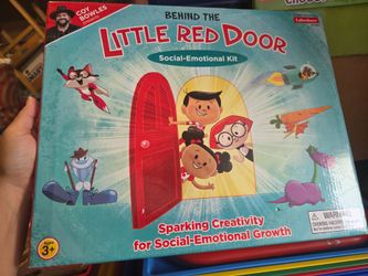 Lakeshore Little red door