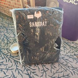 Travel Seat With Back