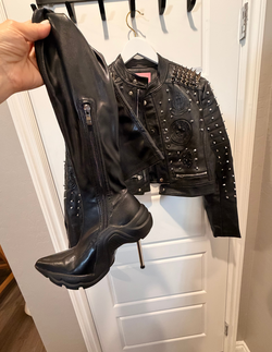 Gorgeous moto jacket with spikes, worn one time Medium