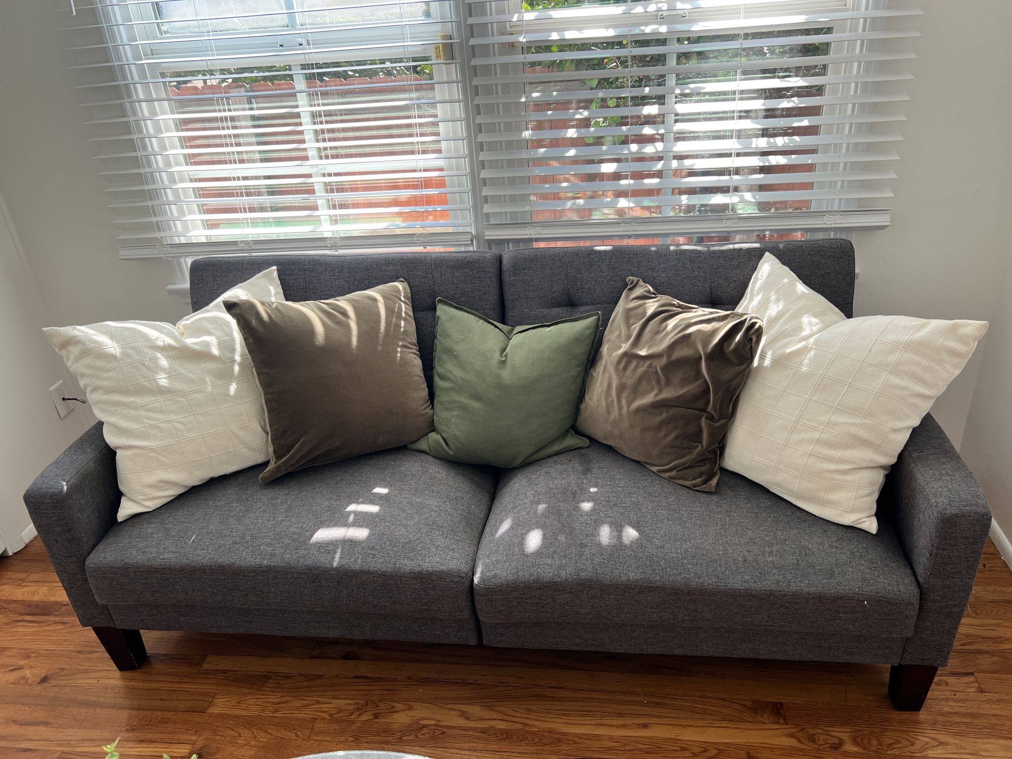 Couch/futon