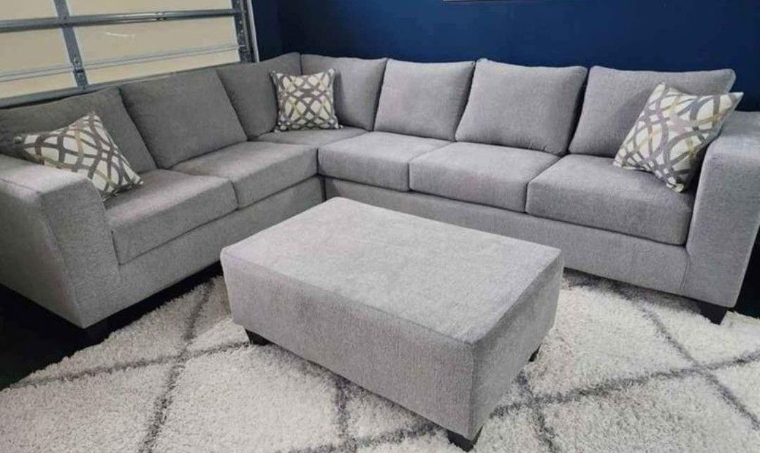 Brand New Artisan 2pc Full Length Heather Grey Sectionals