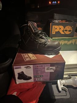 Steel toe Boots