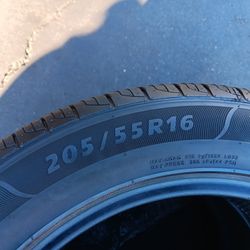 2 Llantas 205 55 R16 Advanta Er 800