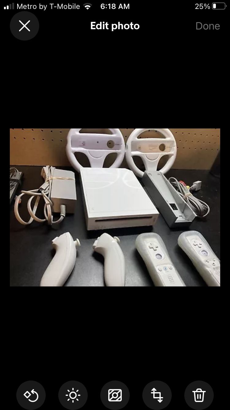Nintendo Wii With 7000+ Preinstalled Games With Wheels Controllers Mario Kart