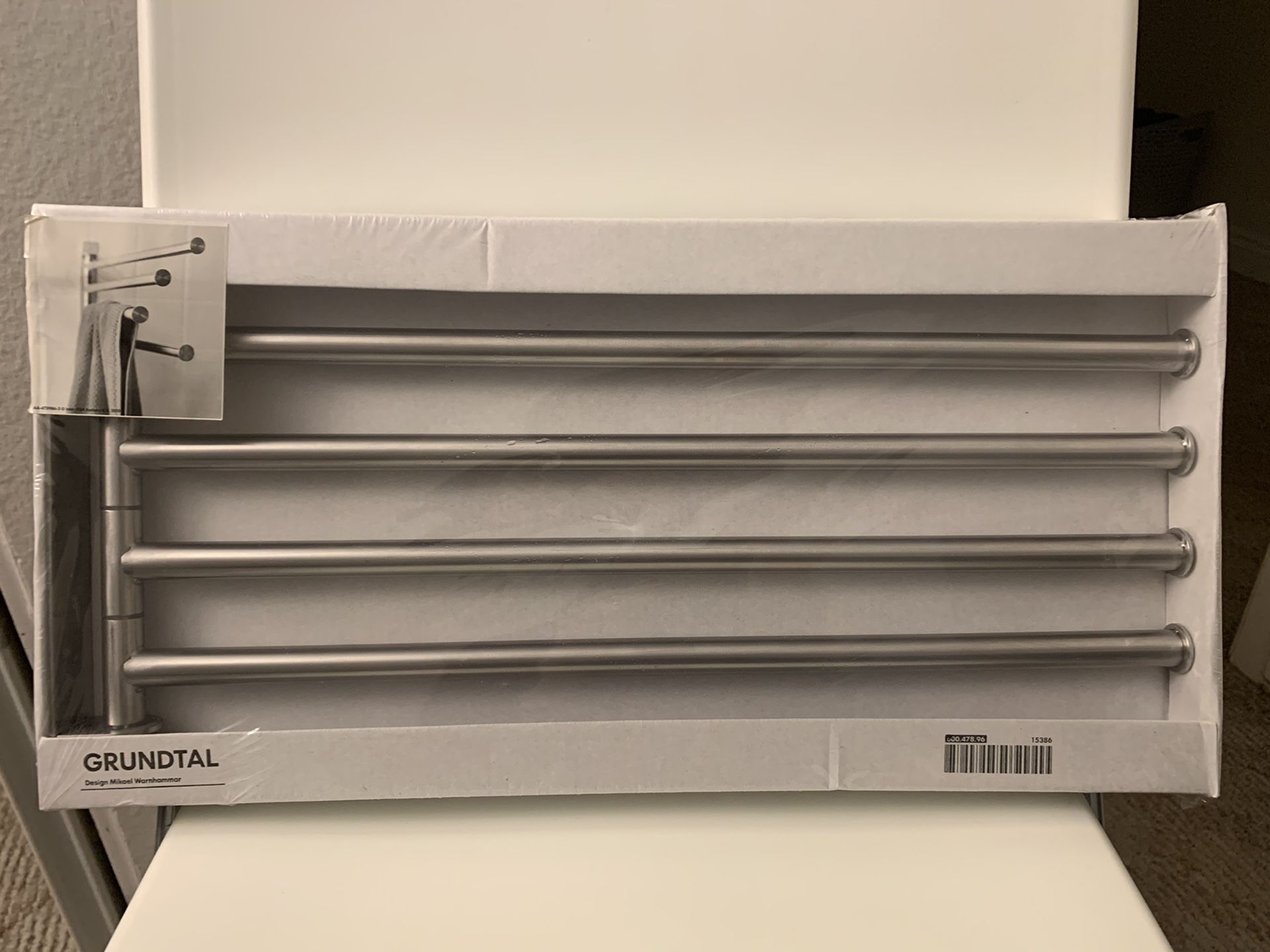 IKEA Grundtal 15386 4-Arm Swivel Towel Rack Stainless Steel, brand new in box