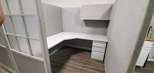 Office cubicles and chairs or sale