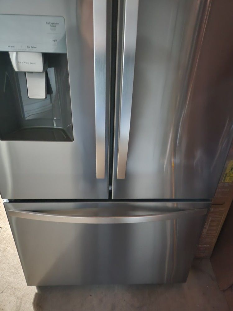 Kenmore Bottom Freezer Refrigerator