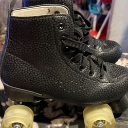 Roller skates like new with lighted wheels M4.5 W6