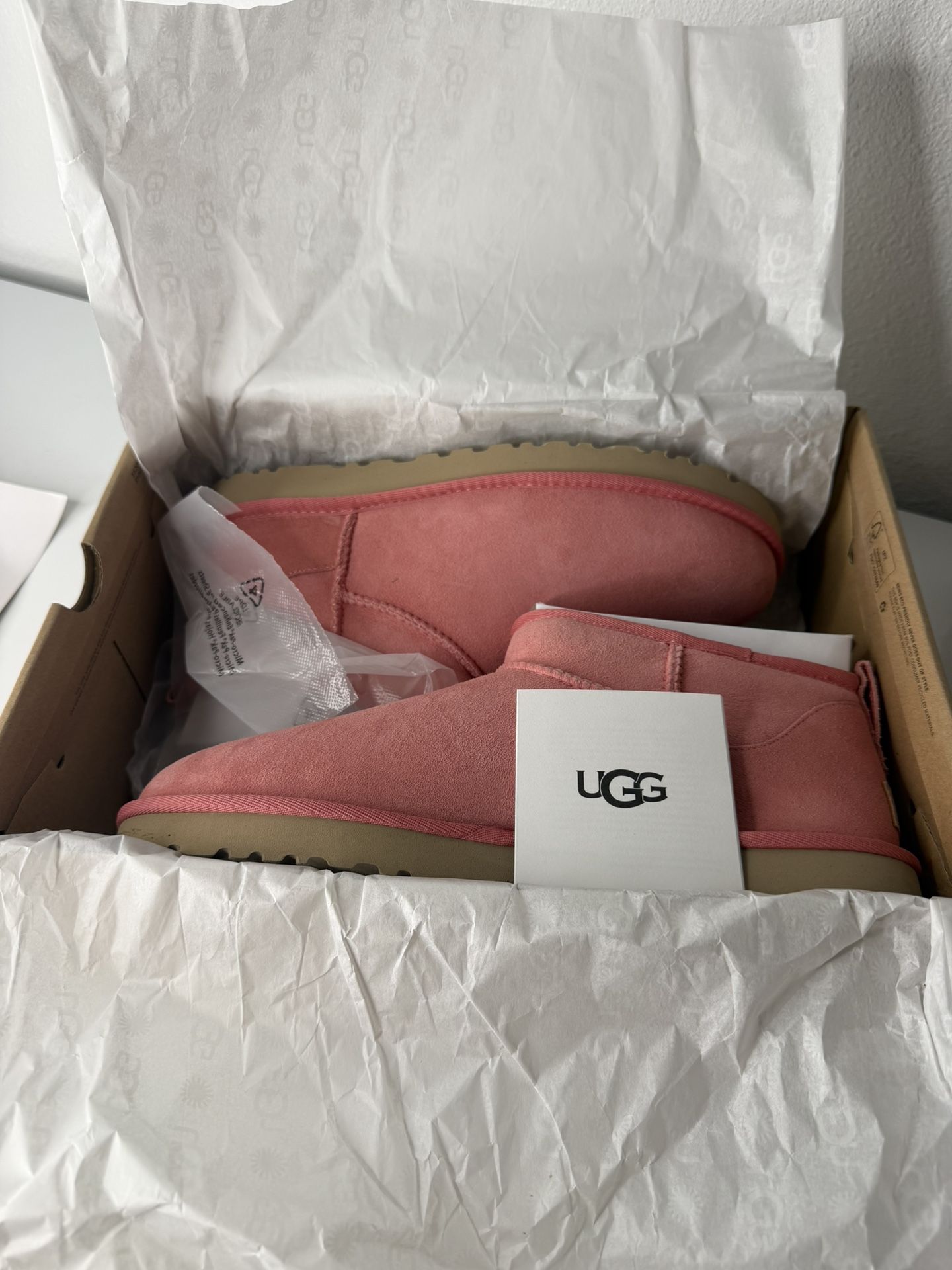 UGG PLATFORM ANKLE BOOTS Size 12