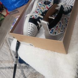 Lou Spikes Orlato Flat