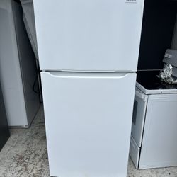 Frigidaire Refrigerator 