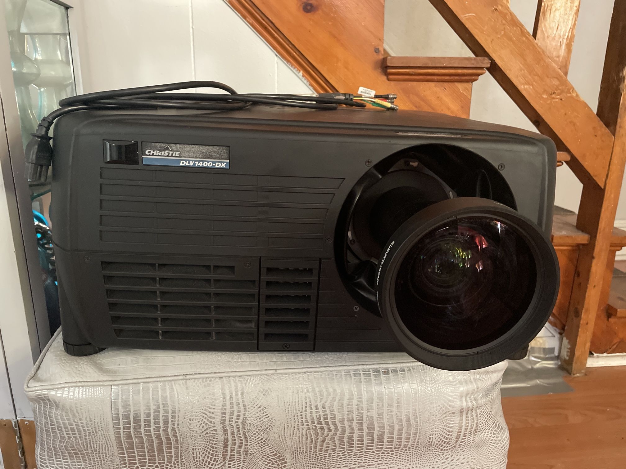 Christie DLV1400-DX Projector