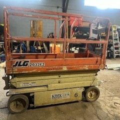 2000 JLG 2032E2 Slab Scissor Lift Working Condition