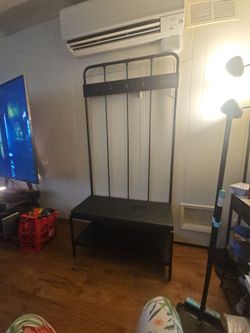 Jacket rack bench