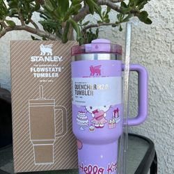 Hello Kitty Cake 40 oz Tumbler NEW