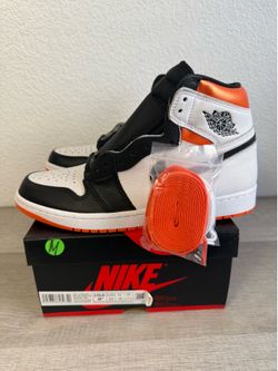 *NEW* Size 9.5 Nike Air Jordan 1 Electro Orange