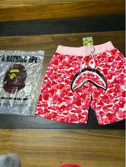 BAPE pink camo shorts Size XXL