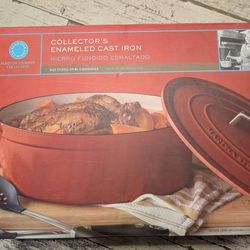 New Rare Martha Stewart Collector’s Enameled Cast-Iron 8 Qt Oval