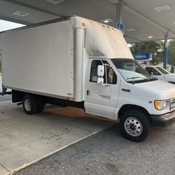 2002 Ford E-350