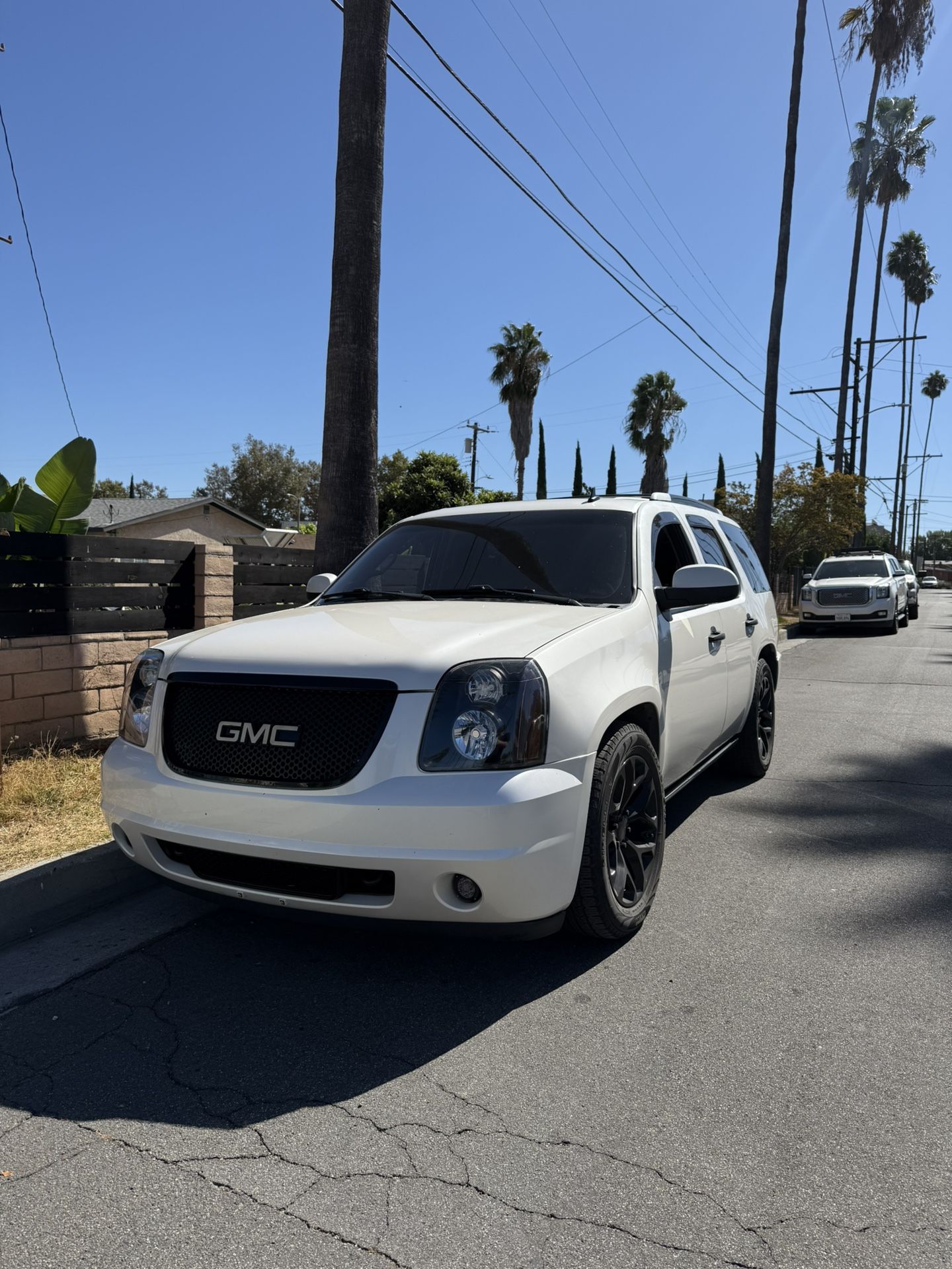 2012 GMC Yukon Denali (for parts only, blown engine)