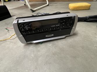 Marine Stereo System Clarion Head unit Cd Changer, Panasonic Speakers And Pyle Amplifier