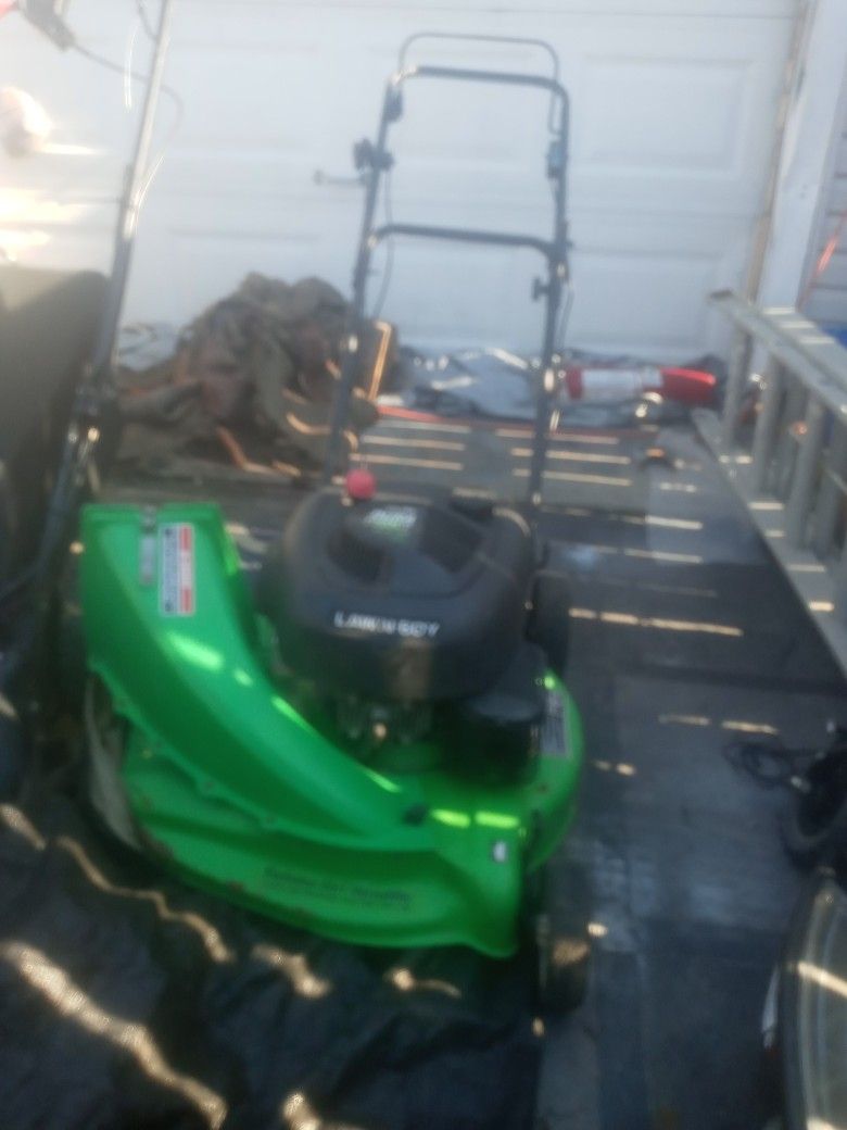 Lawn Boy Duraforce Engine 6.5 Commercial Grade Engine Silver Pro Series Lawn Mower