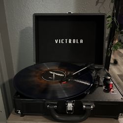 Victrola Journey Bluetooth Portable Suitcase Record Player