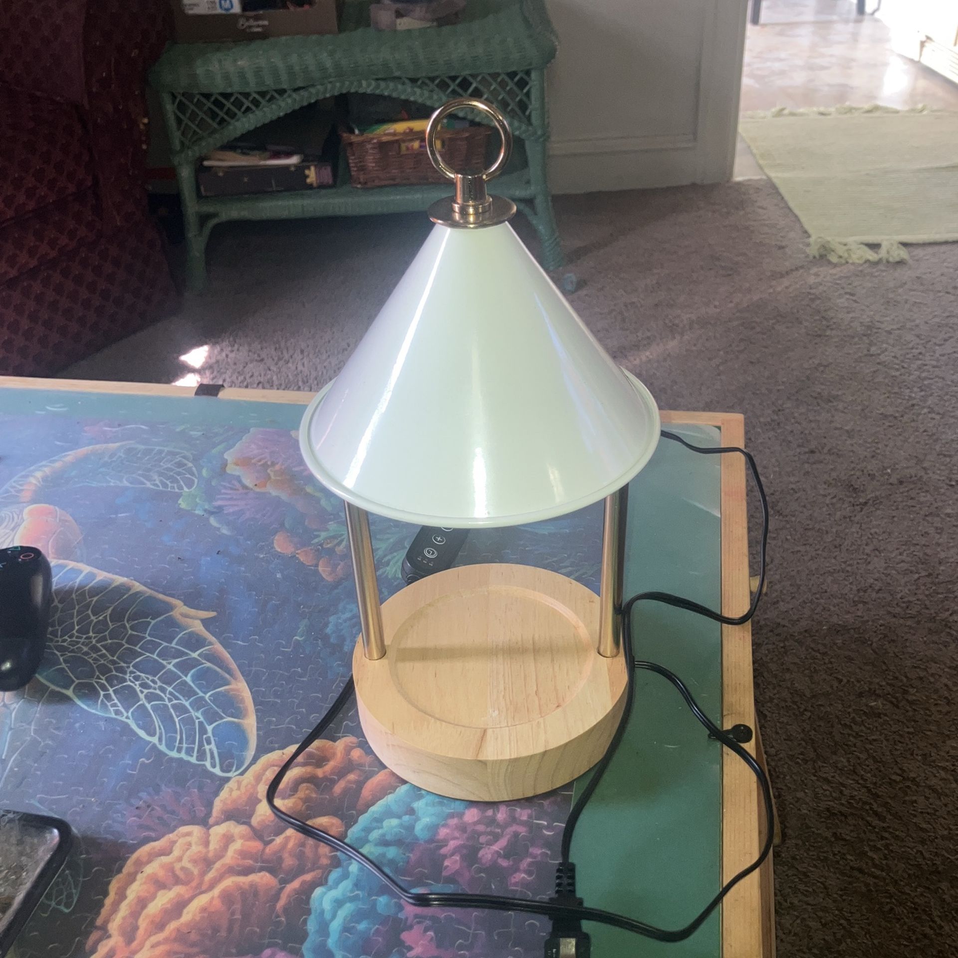Candle heating lamp for scented wax