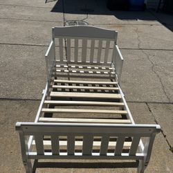 Toddler Bed 