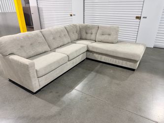 Modern 2 piece sectional right side L