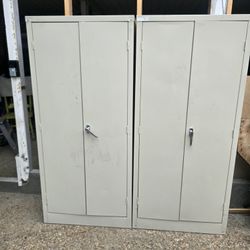 2 Metal Shelving Units With Keys