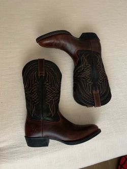 $120 BRAND NEW men’s size 9 Ariat Boots