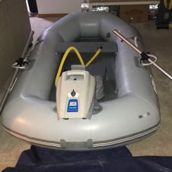 Achilles Blow Up Boat With Epropulsion Battery 