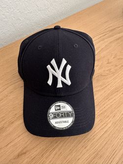  New York Yankees baseball cap. 