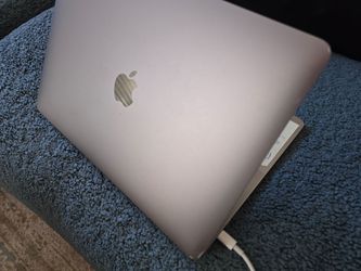 2020 MacBook Pro A2338,M1 ,8Gb,256Gb,13” LCD, Original Apple AC Charger, Good Condition,Silver Color,Office 2022,Tahoe MAC OS on Promo Time