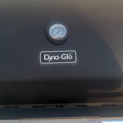 BBQ Dyna-Glo. Blk In Color