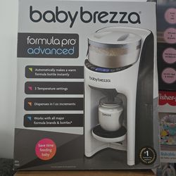 Baby formula dispenser